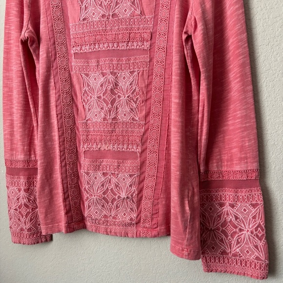 Soft Surroundings Boho Crochet Embroidered Alta Mara Long Sleeve Shirt - Picture 6 of 13